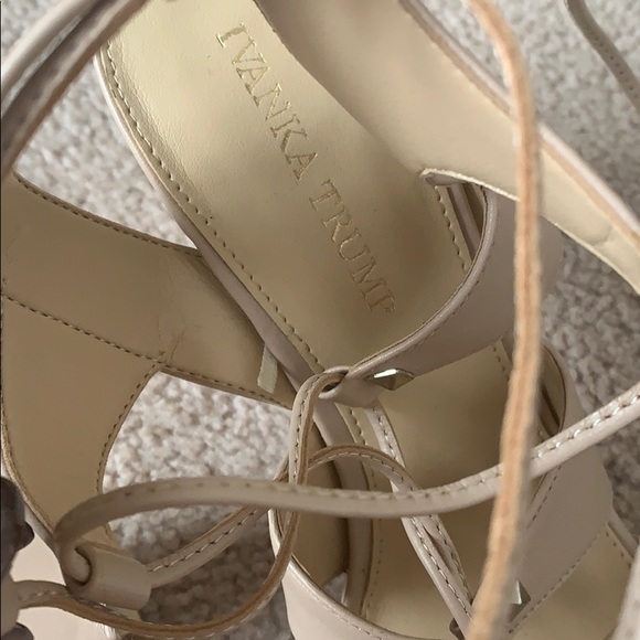 Shoes - Picture 3 of 4